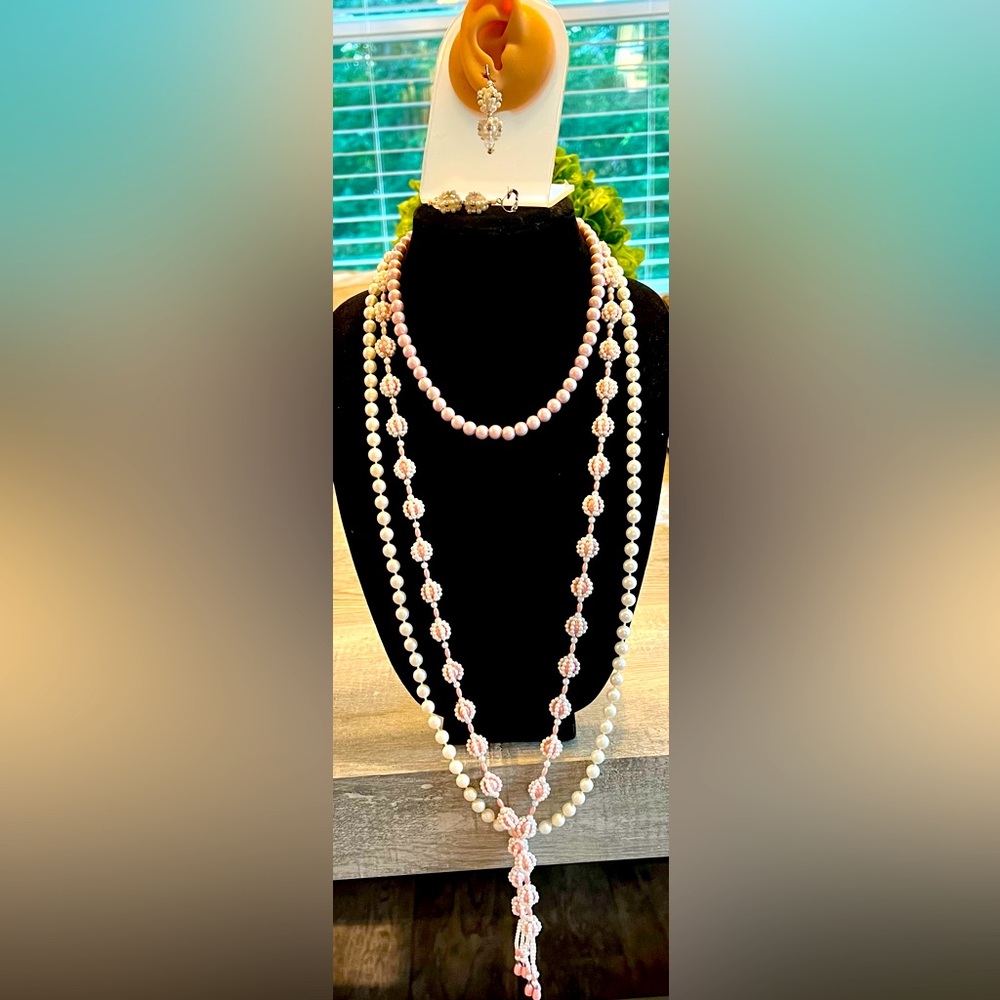 PEARL PERFECTION 4 PIECE SET!! 3 necklaces & clip on earrings STUNNING